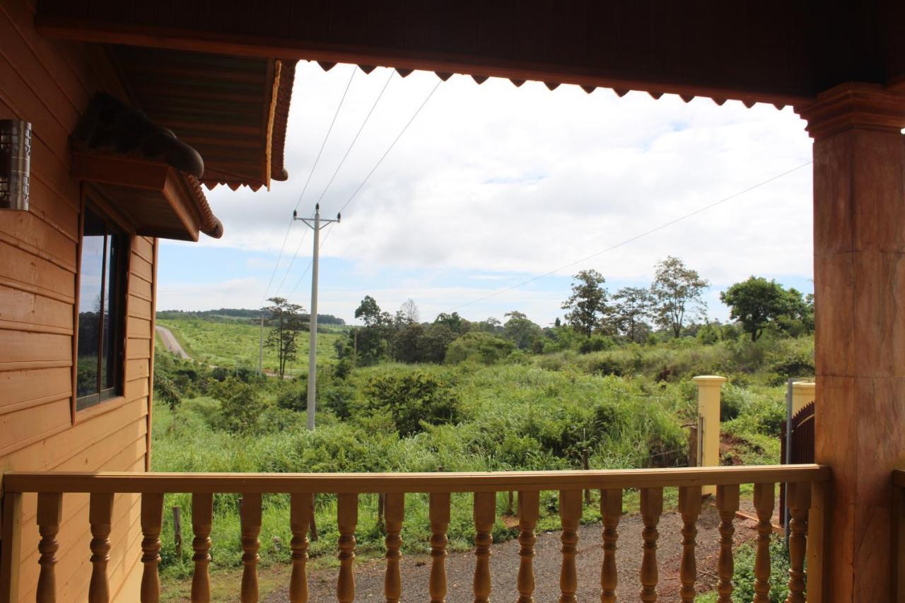 Terre De Lumiere Bed & Breakfast Sen Monorom Ngoại thất bức ảnh